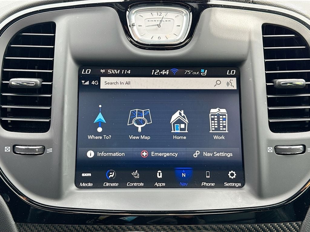 2023 Chrysler 300 C