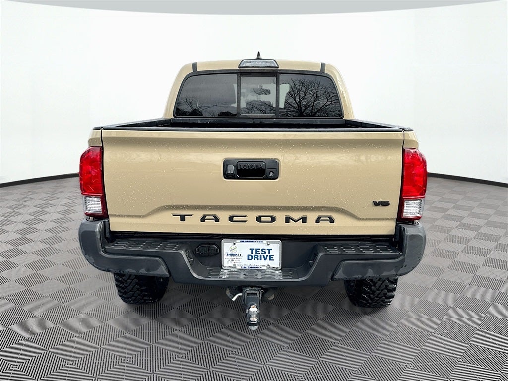 2016 Toyota Tacoma Base