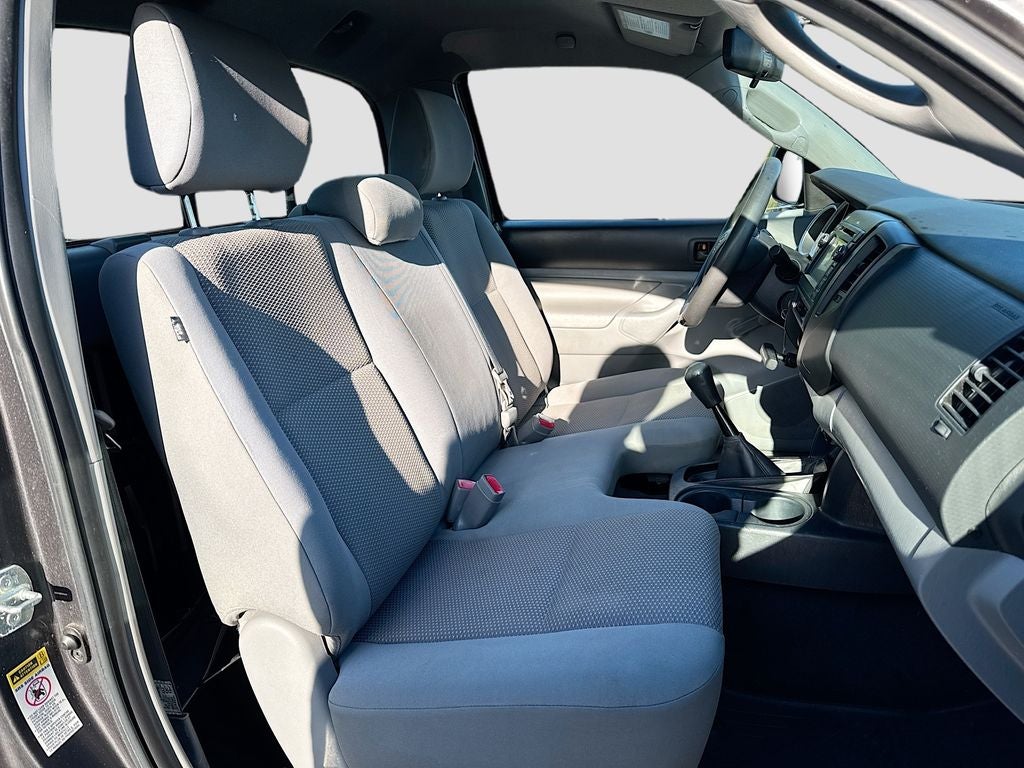 2013 Toyota Tacoma Base