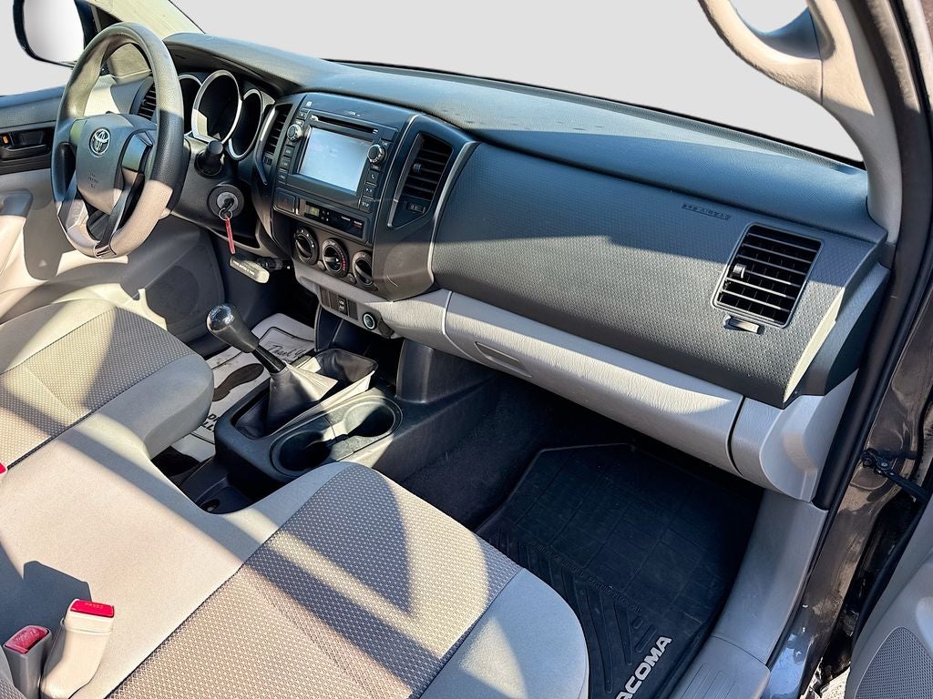 2013 Toyota Tacoma Base