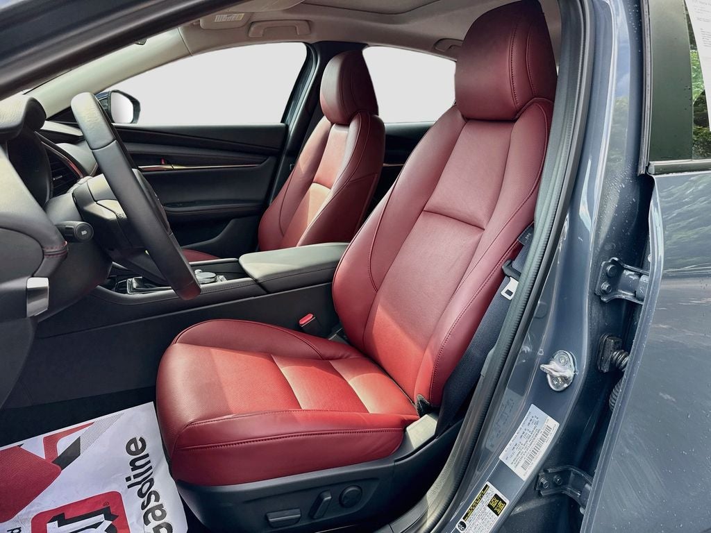 2025 Mazda Mazda3 2.5 S Carbon Edition