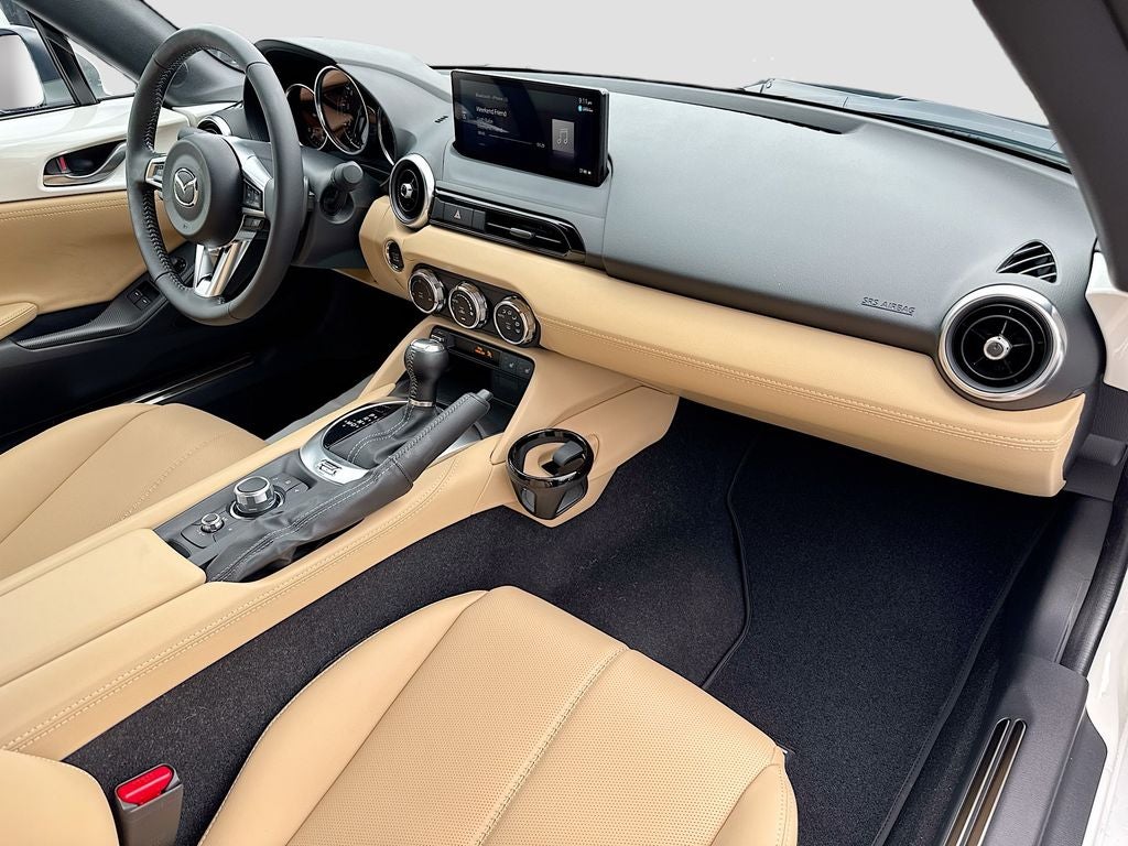 2026 Mazda Mazda MX-5 Miata RF Grand Touring