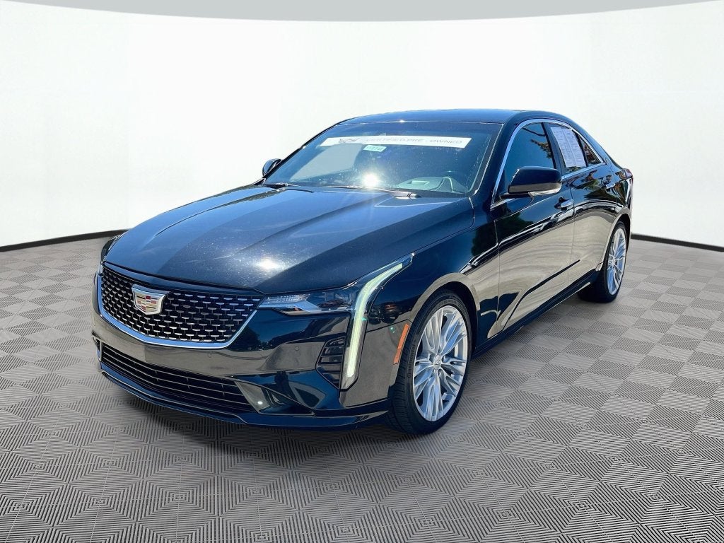 2023 Cadillac CT4 Premium Luxury