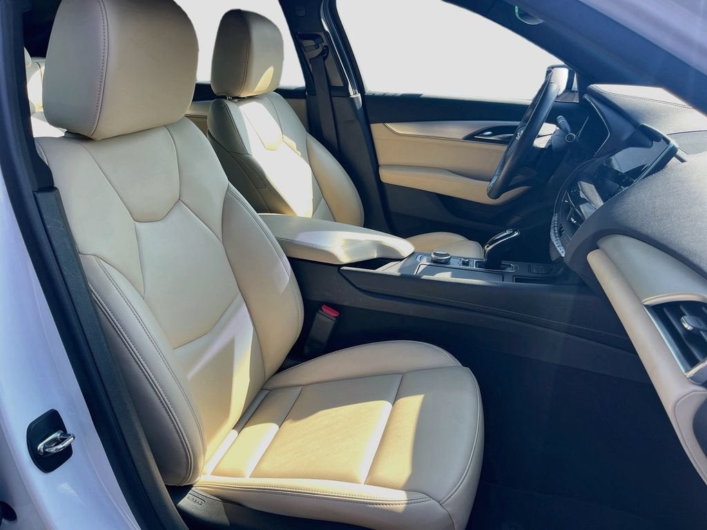 2023 Cadillac CT5 Luxury