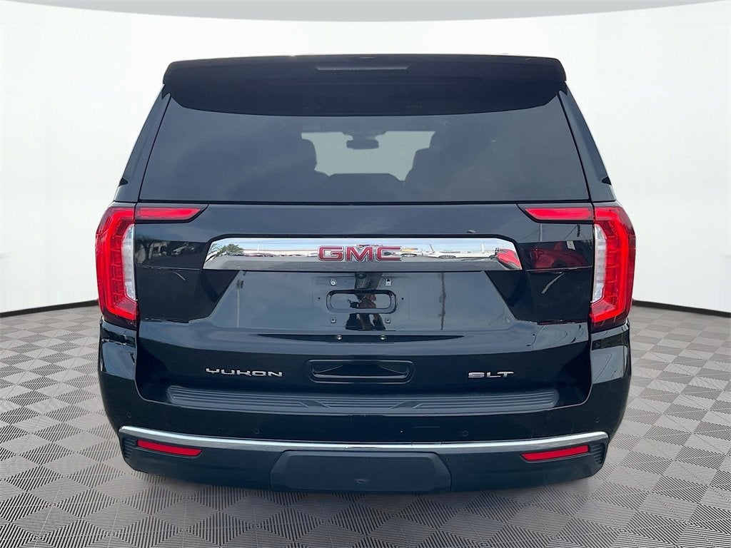 2023 GMC Yukon SLT