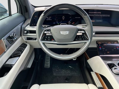 2026 Cadillac VISTIQ Luxury