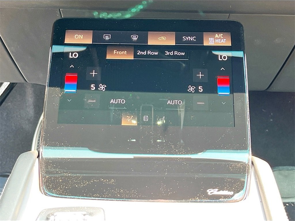 2026 Cadillac VISTIQ Luxury