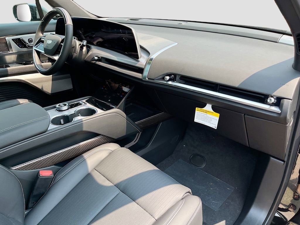 2026 Cadillac VISTIQ Luxury