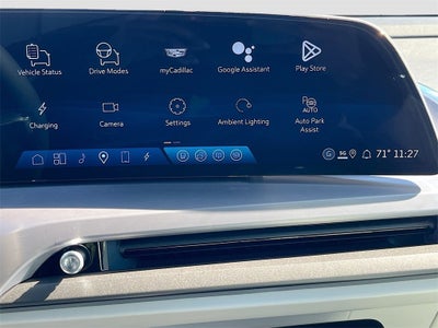 2026 Cadillac VISTIQ Luxury