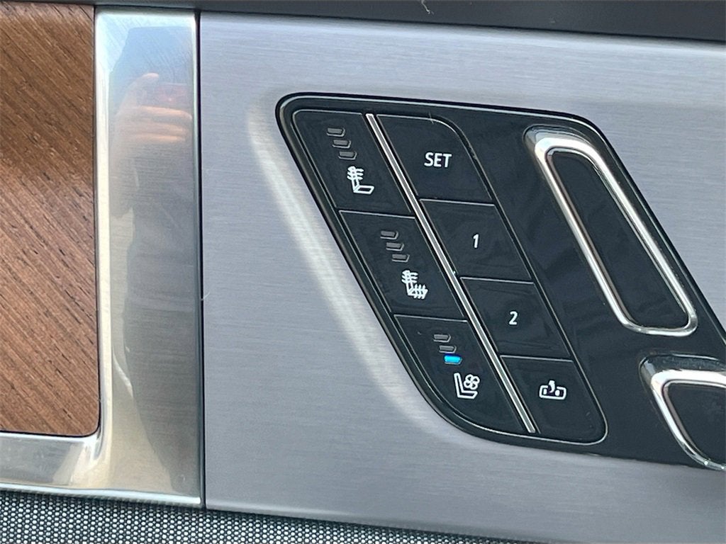 2026 Cadillac VISTIQ Premium Luxury