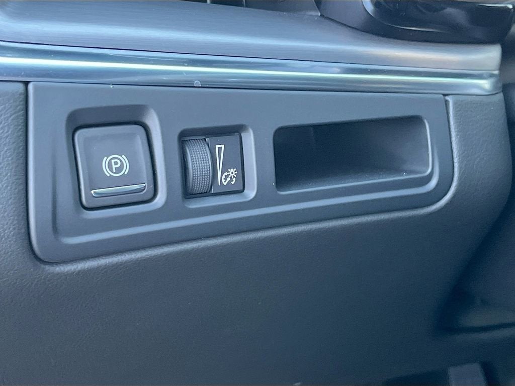 2025 Cadillac XT5 Luxury