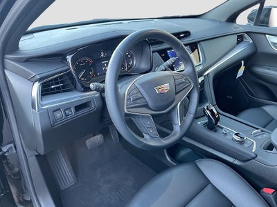 2025 Cadillac XT5 Luxury