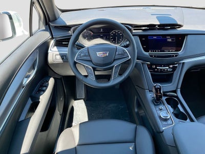 2025 Cadillac XT5 Luxury