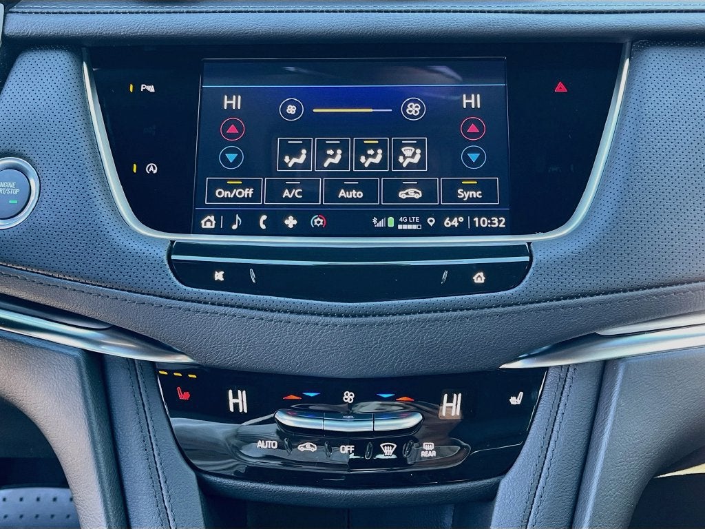 2026 Cadillac XT5 Luxury