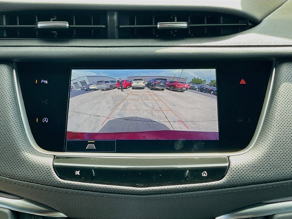 2026 Cadillac XT5 Luxury