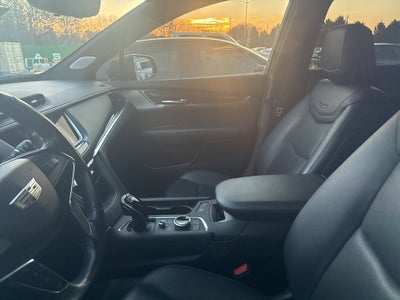 2022 Cadillac XT5 Premium Luxury