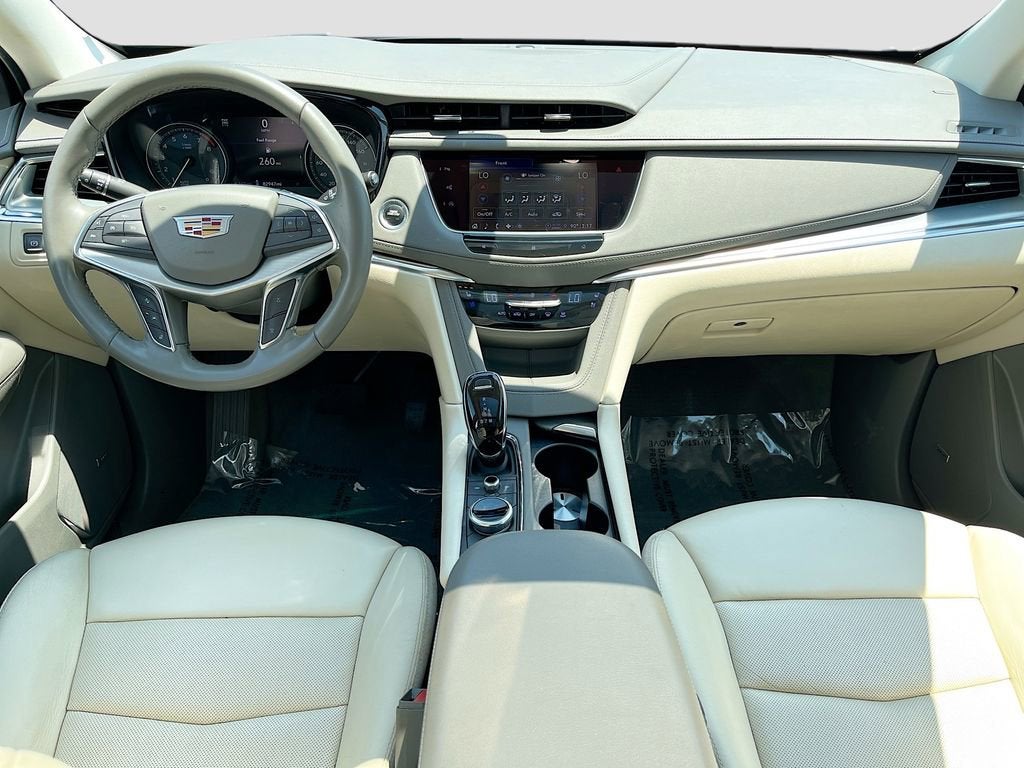 2021 Cadillac XT5 AWD Premium Luxury
