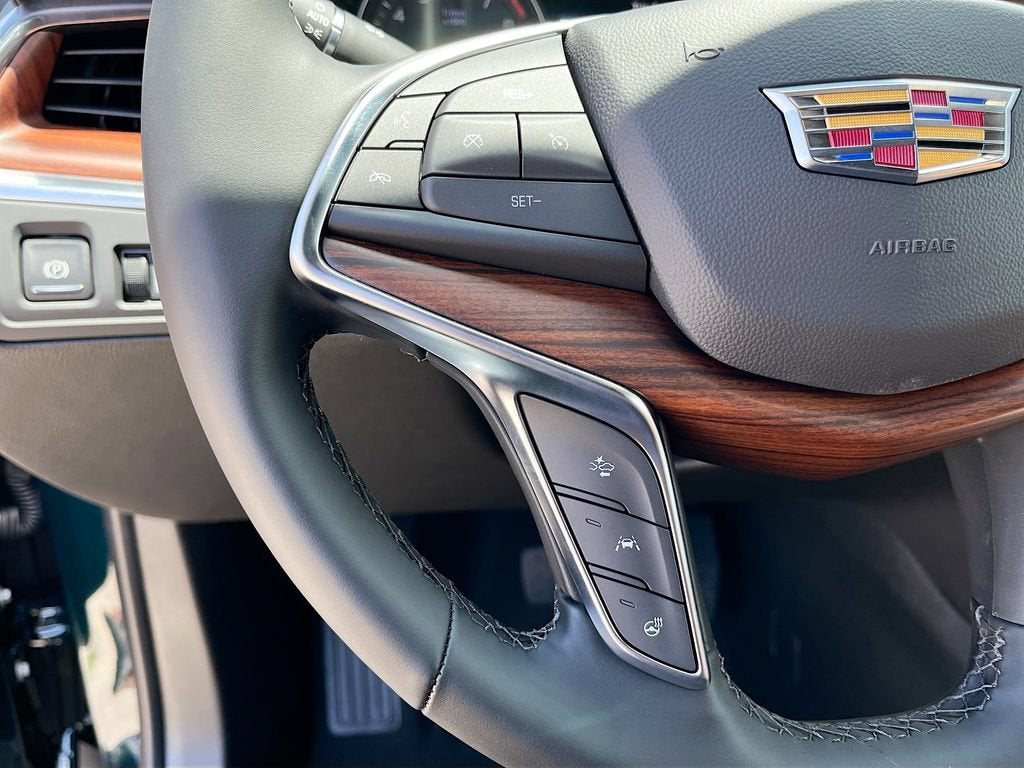 2026 Cadillac XT5 Premium Luxury