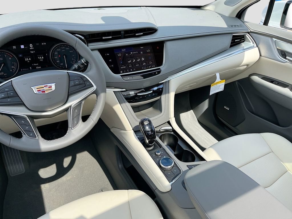 2026 Cadillac XT5 Premium Luxury