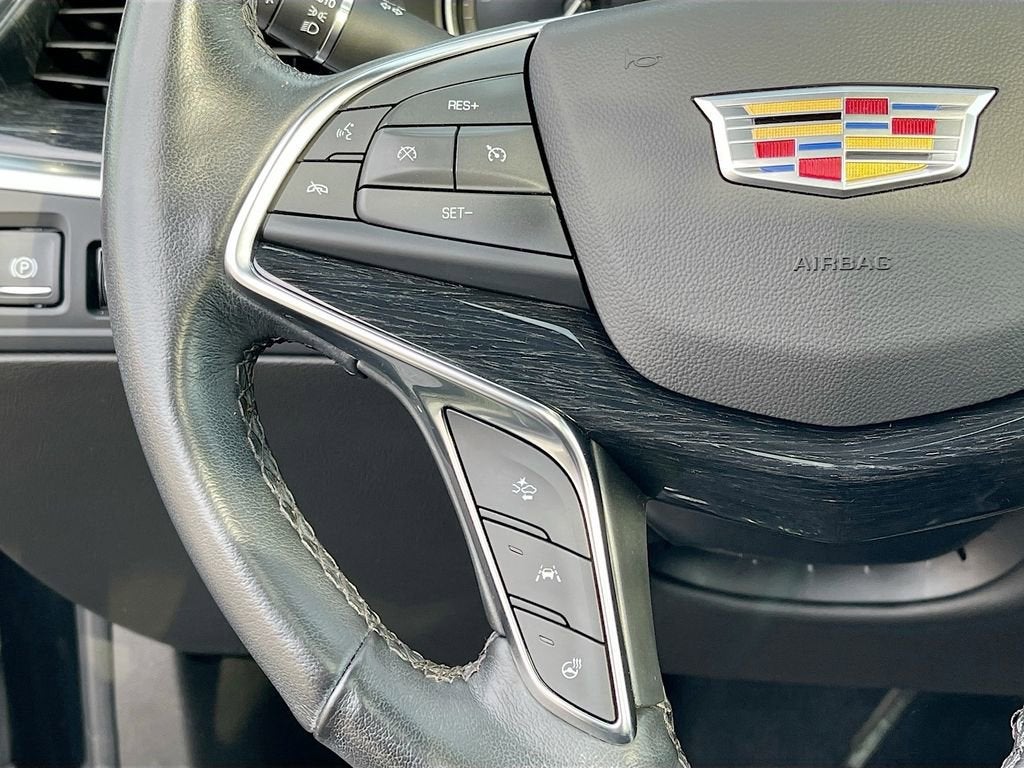2023 Cadillac XT5 Premium Luxury