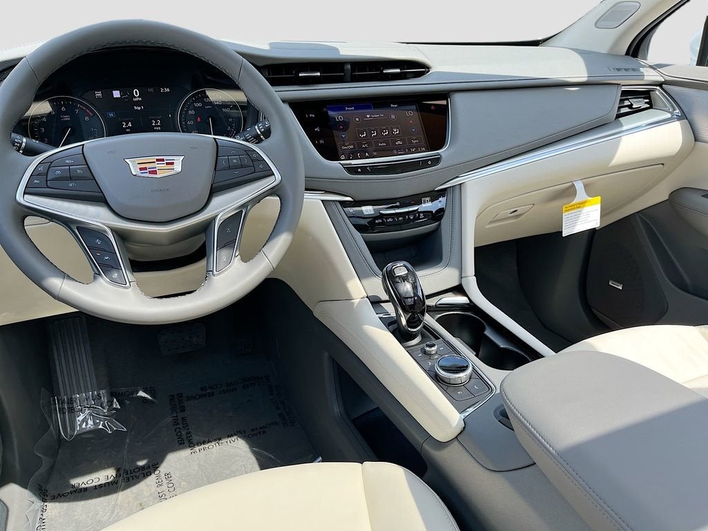 2026 Cadillac XT5 Premium Luxury