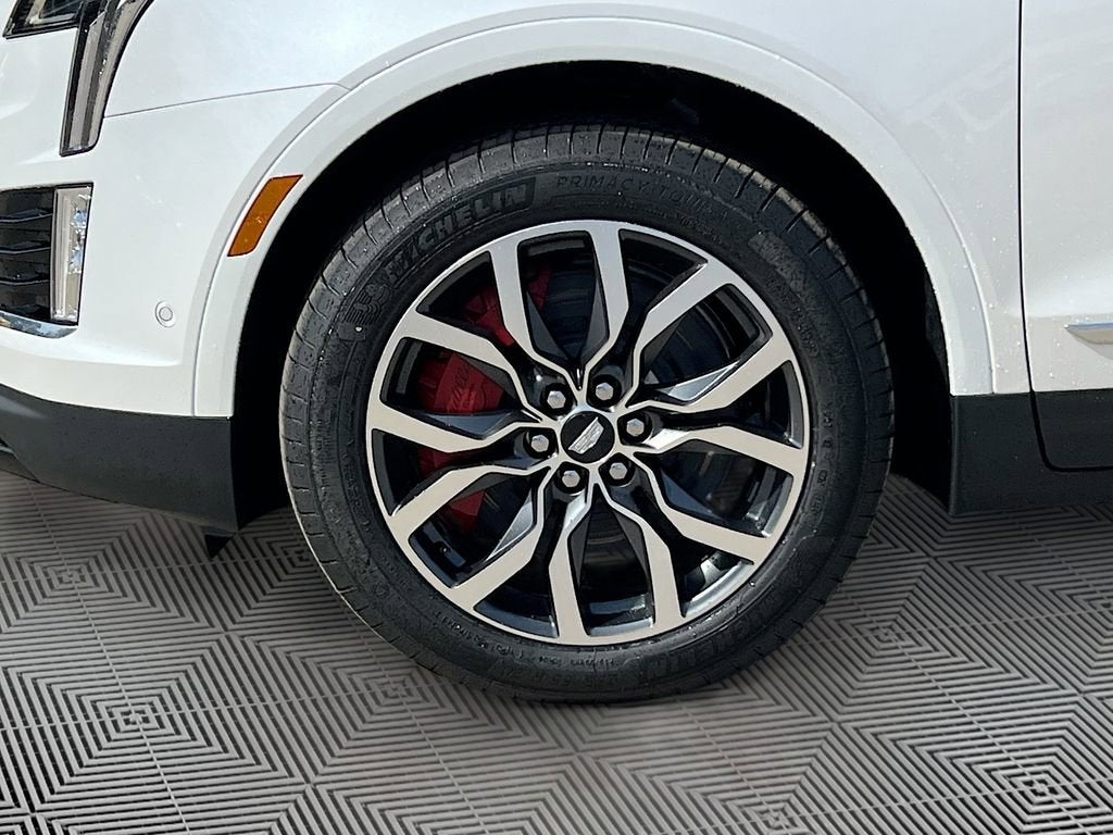 2026 Cadillac XT5 Sport