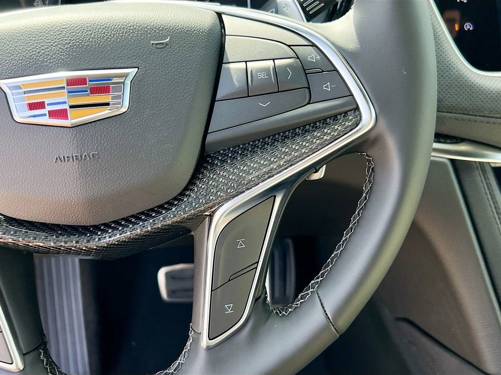 2026 Cadillac XT5 Sport