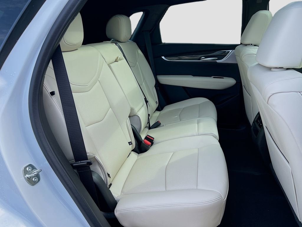 2026 Cadillac XT5 Sport