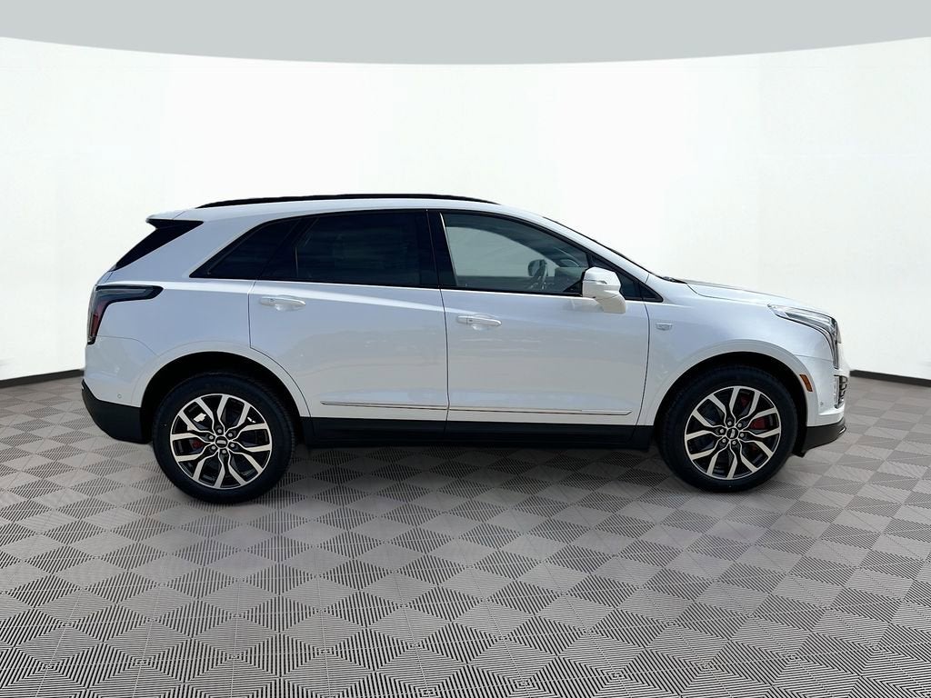 2026 Cadillac XT5 Sport