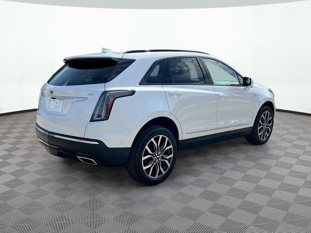 2026 Cadillac XT5 Sport