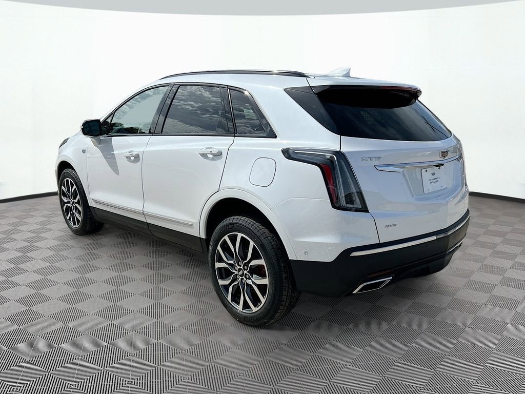 2026 Cadillac XT5 Sport