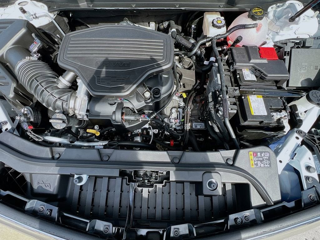 2026 Cadillac XT5 Sport