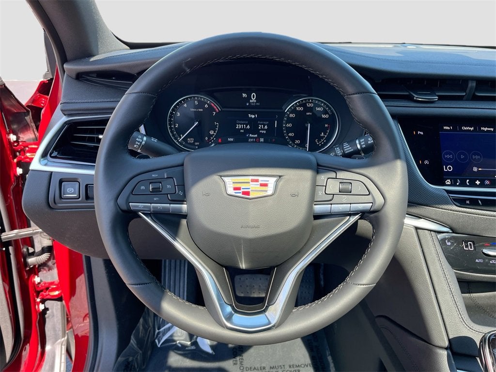 2025 Cadillac XT6 Luxury