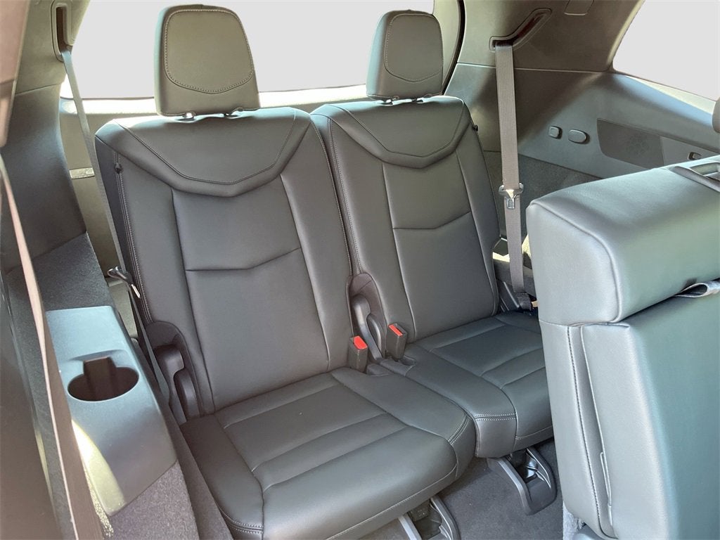 2025 Cadillac XT6 Luxury