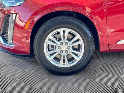 2025 Cadillac XT6 Luxury