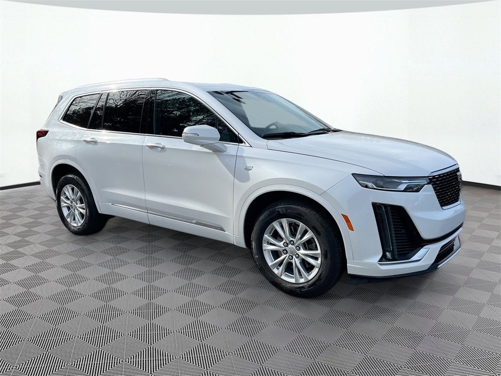 2024 Cadillac XT6 Luxury