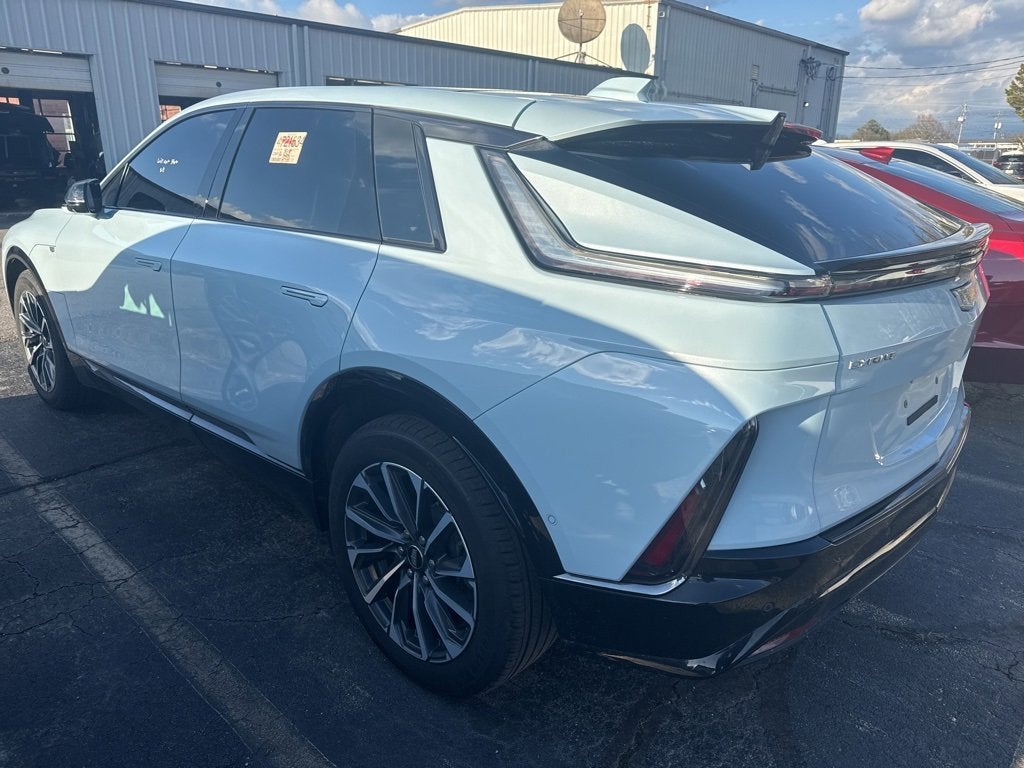 2024 Cadillac LYRIQ Sport 1