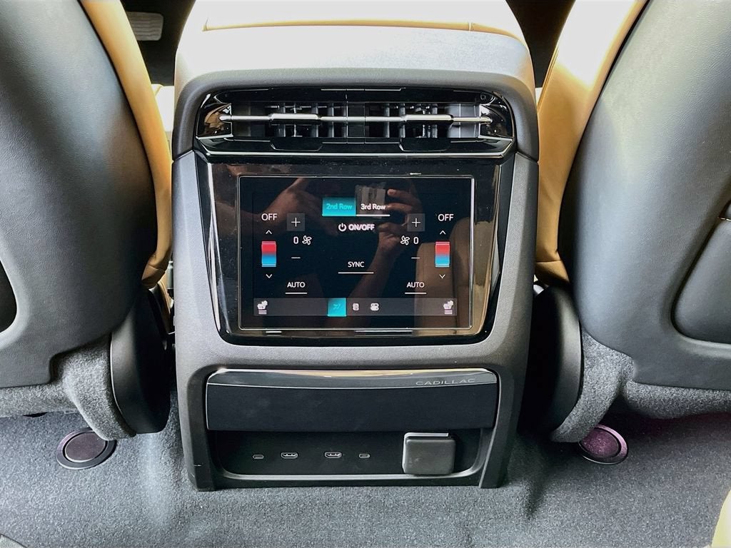 2026 Cadillac ESCALADE IQL Premium Luxury