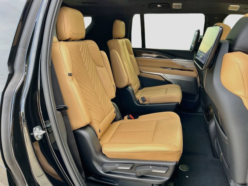2026 Cadillac ESCALADE IQL Premium Luxury