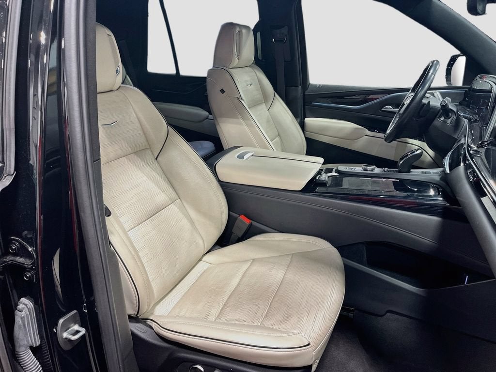 2024 Cadillac Escalade Sport