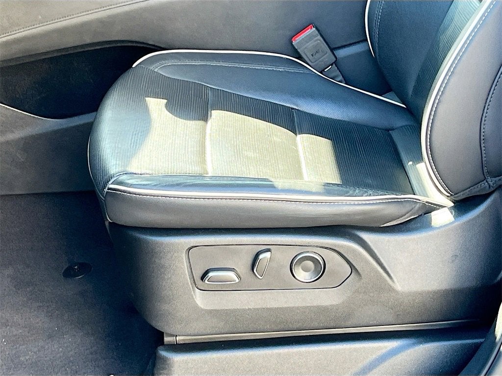 2024 Cadillac Escalade ESV Sport