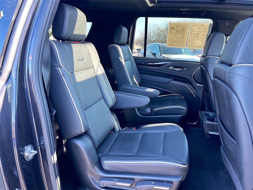 2024 Cadillac Escalade ESV Sport