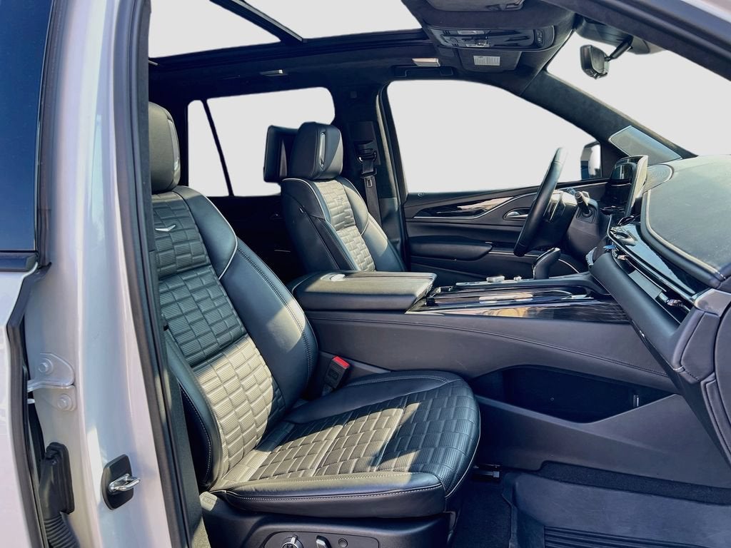2024 Cadillac Escalade V-Series
