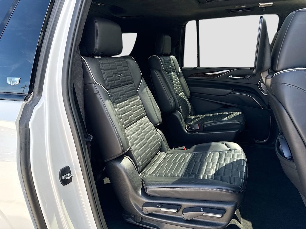 2021 Cadillac Escalade ESV Sport Platinum