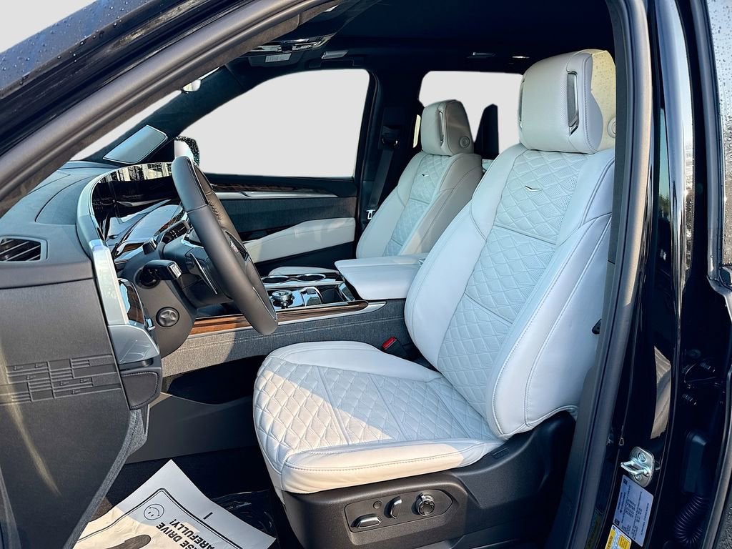 2026 Cadillac Escalade Platinum Sport