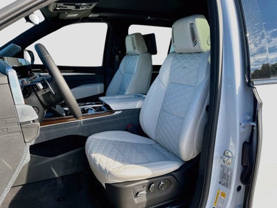 2026 Cadillac Escalade Platinum Sport