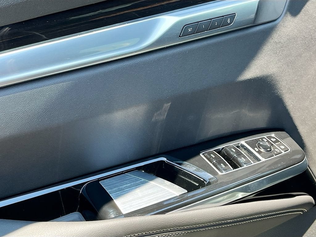 2026 Cadillac Escalade ESV Luxury