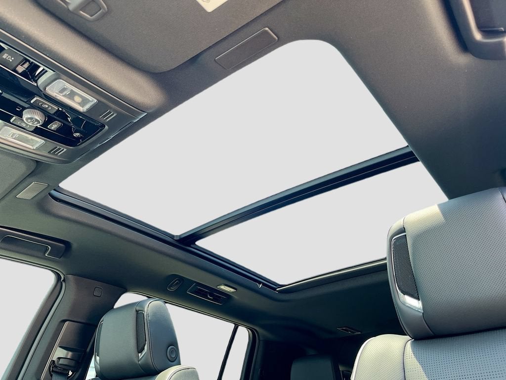 2026 Cadillac Escalade ESV Luxury
