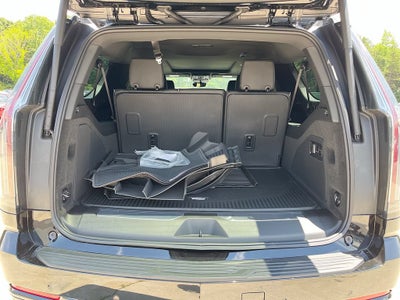 2026 Cadillac Escalade ESV Luxury