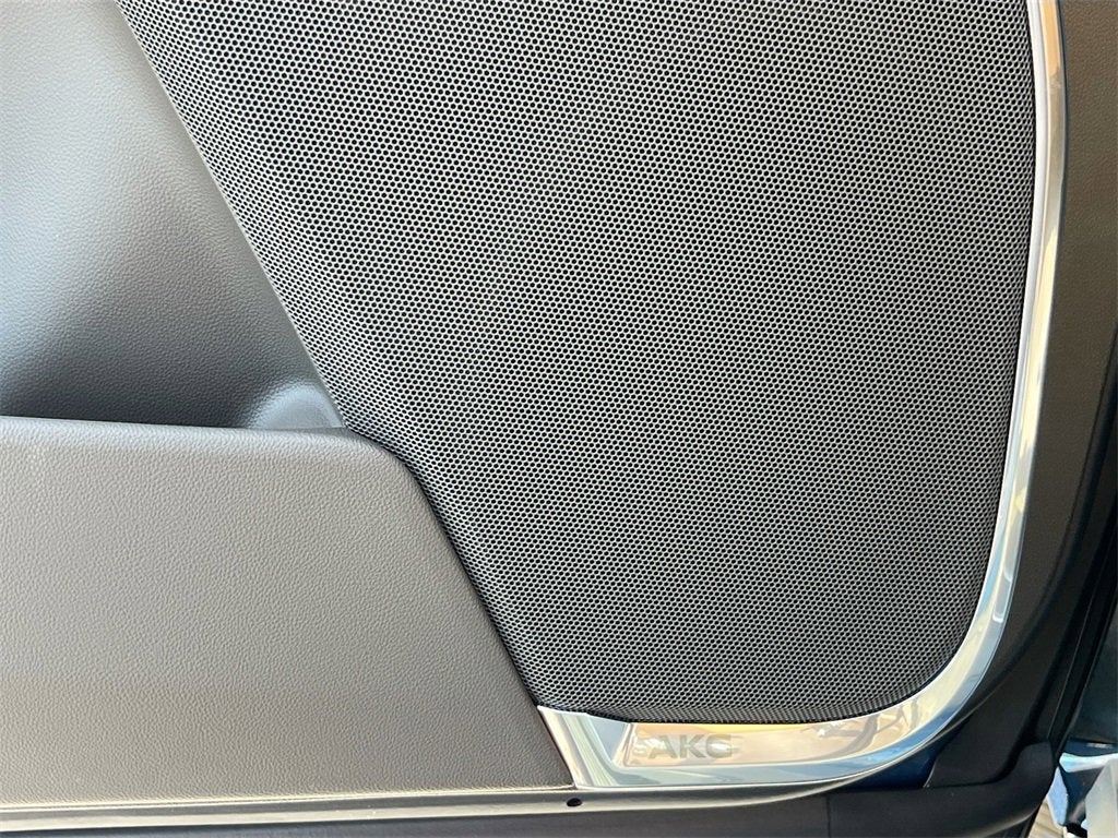 2025 Cadillac Escalade ESV Premium Luxury